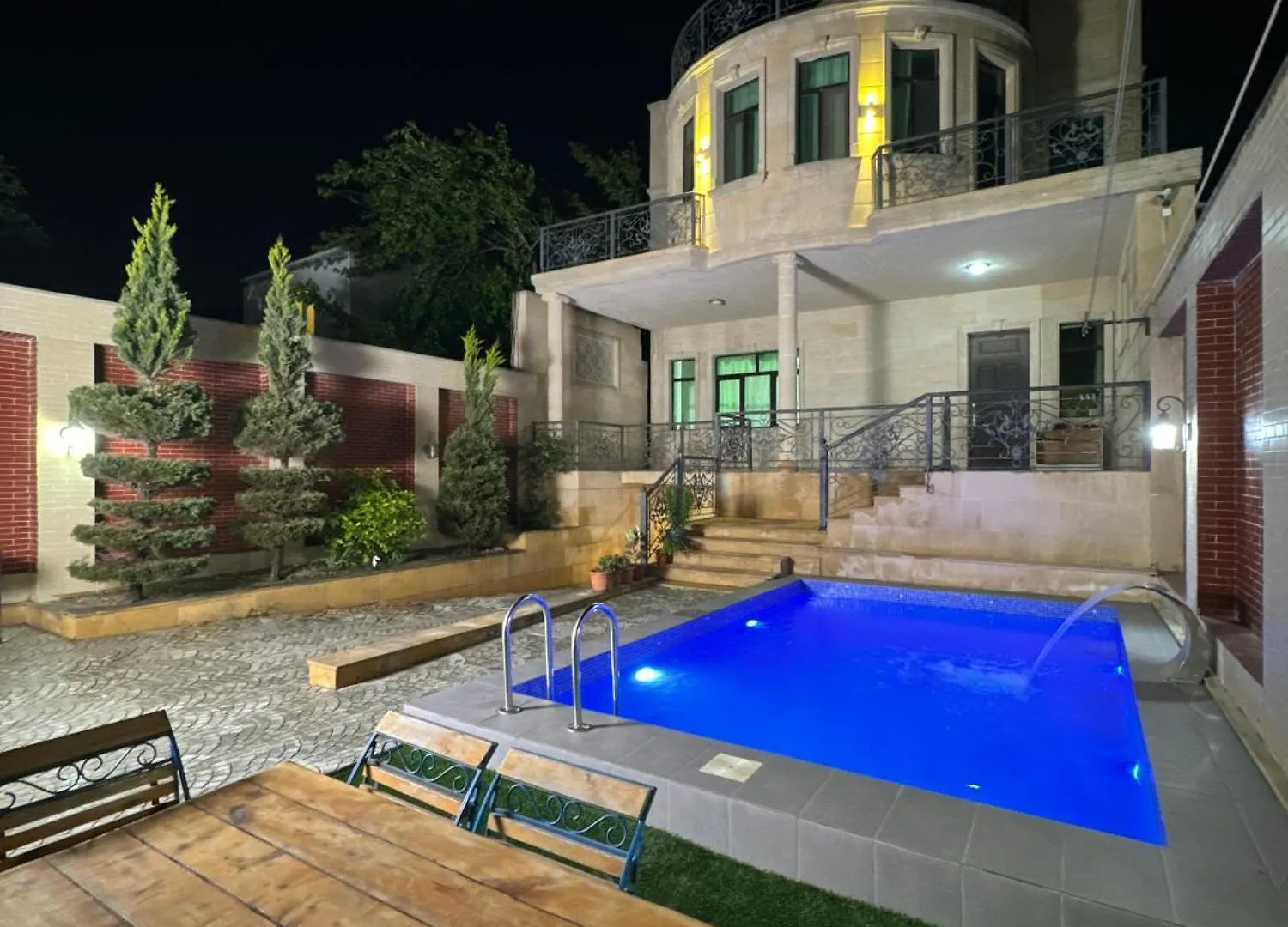 באקו Family Villa